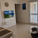 Апартаменты Riba Биоград-на-Мору