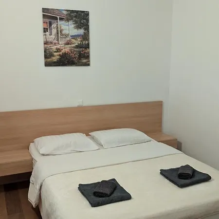Lägenhet Riba